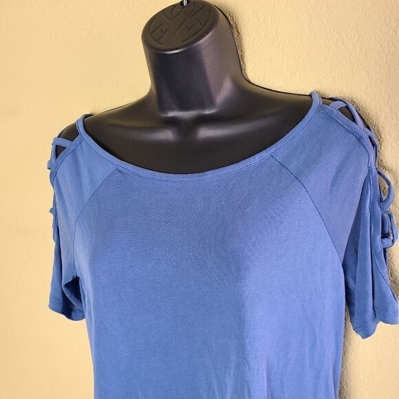 Cloud Chaser Open Sleeve T-shirt - Picture 3 of 6
